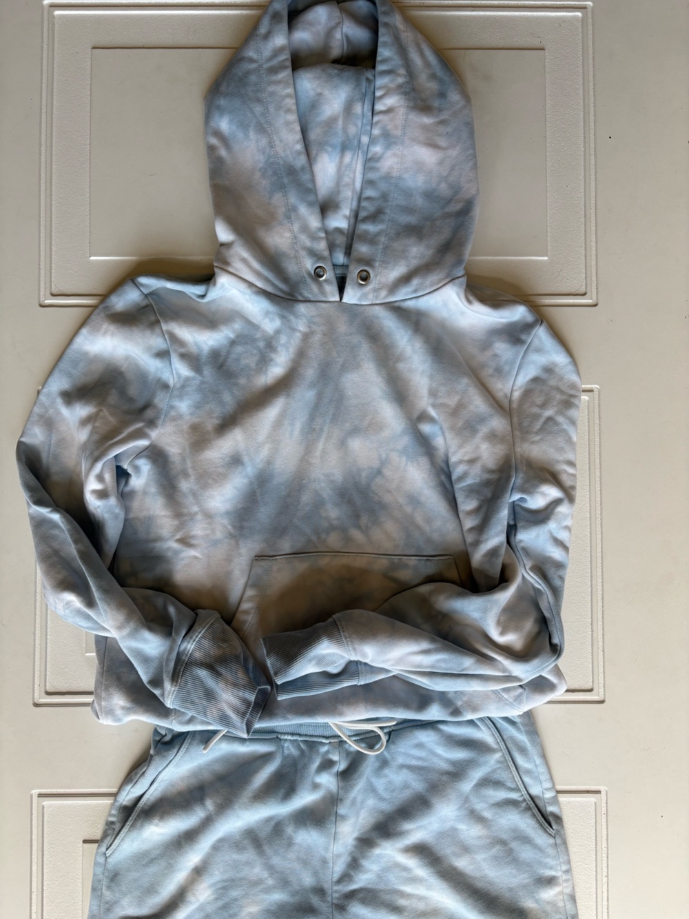 Good American Cloud Sweat Lounge Shorts Set Blue Tie Dye Size 2 - Picture 2 of 10